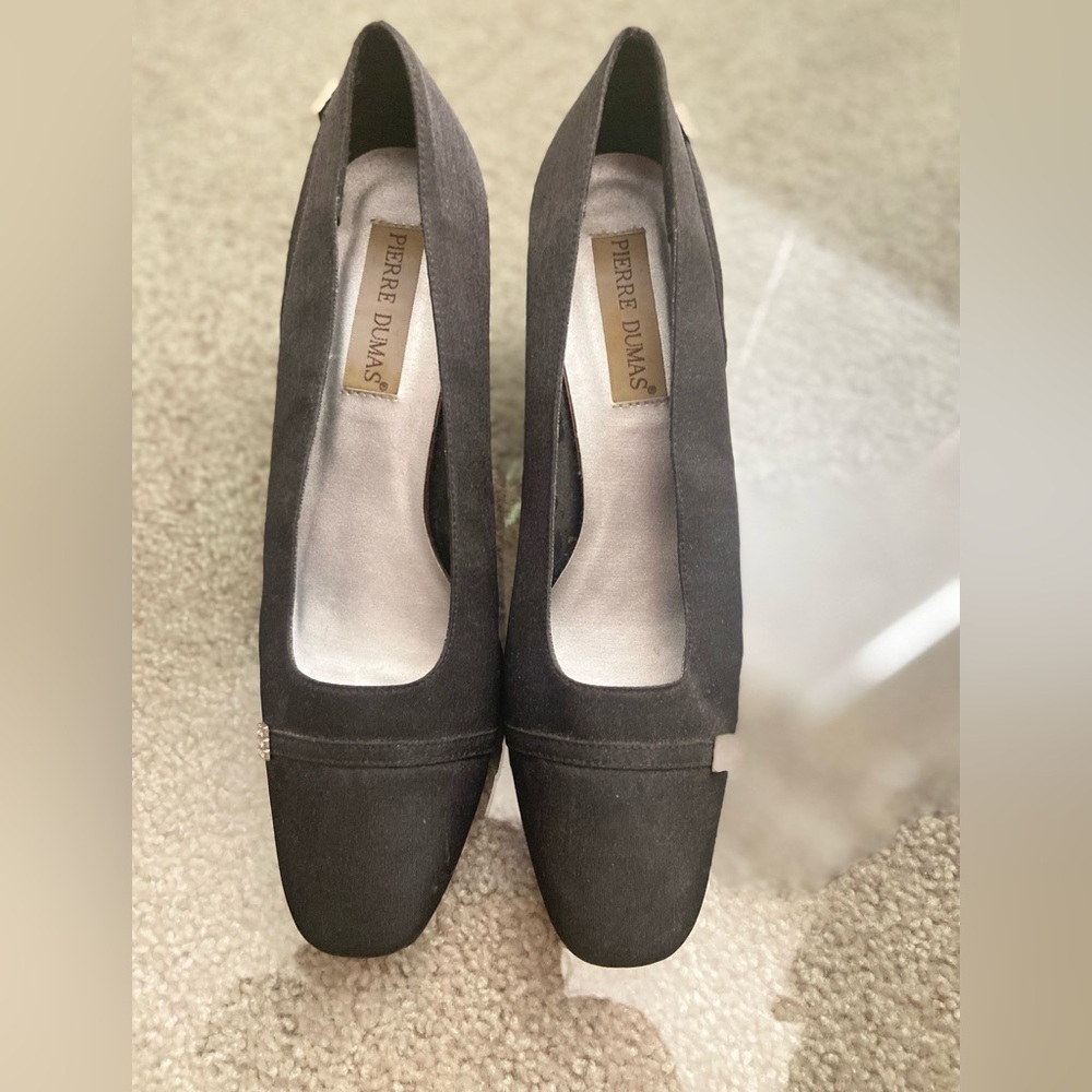 🎩 Pierre Dumas 10 sz block heels rhinestones black satin shoes for party holiday